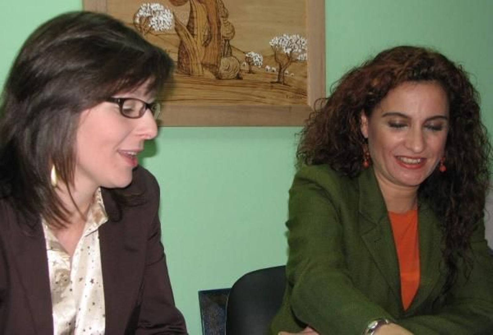 La consejera de Salud, a la derecha, en un acto oficial.