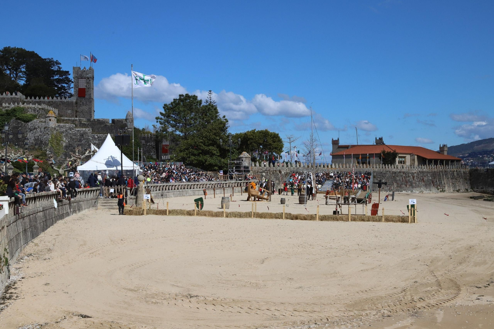 La Arribada en imágenes. //  P.F.E.