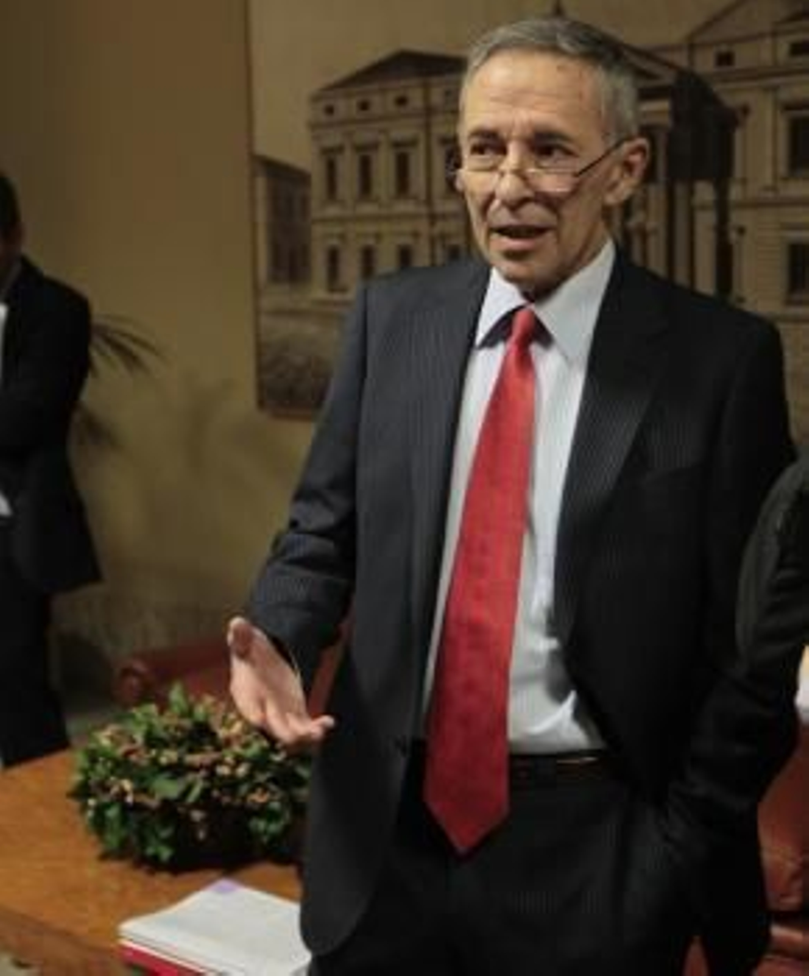 Julio Segura, presidente de la CNMV comparece en el Congreso