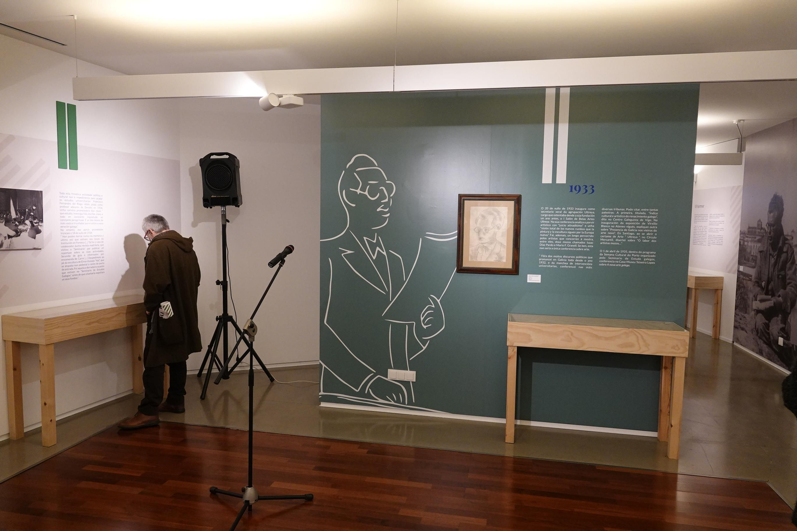 Presentación en la Pinacoteca de "Nos vieiros da arte galega", sobre a colección municipal de Francisco Fernández del Riego.