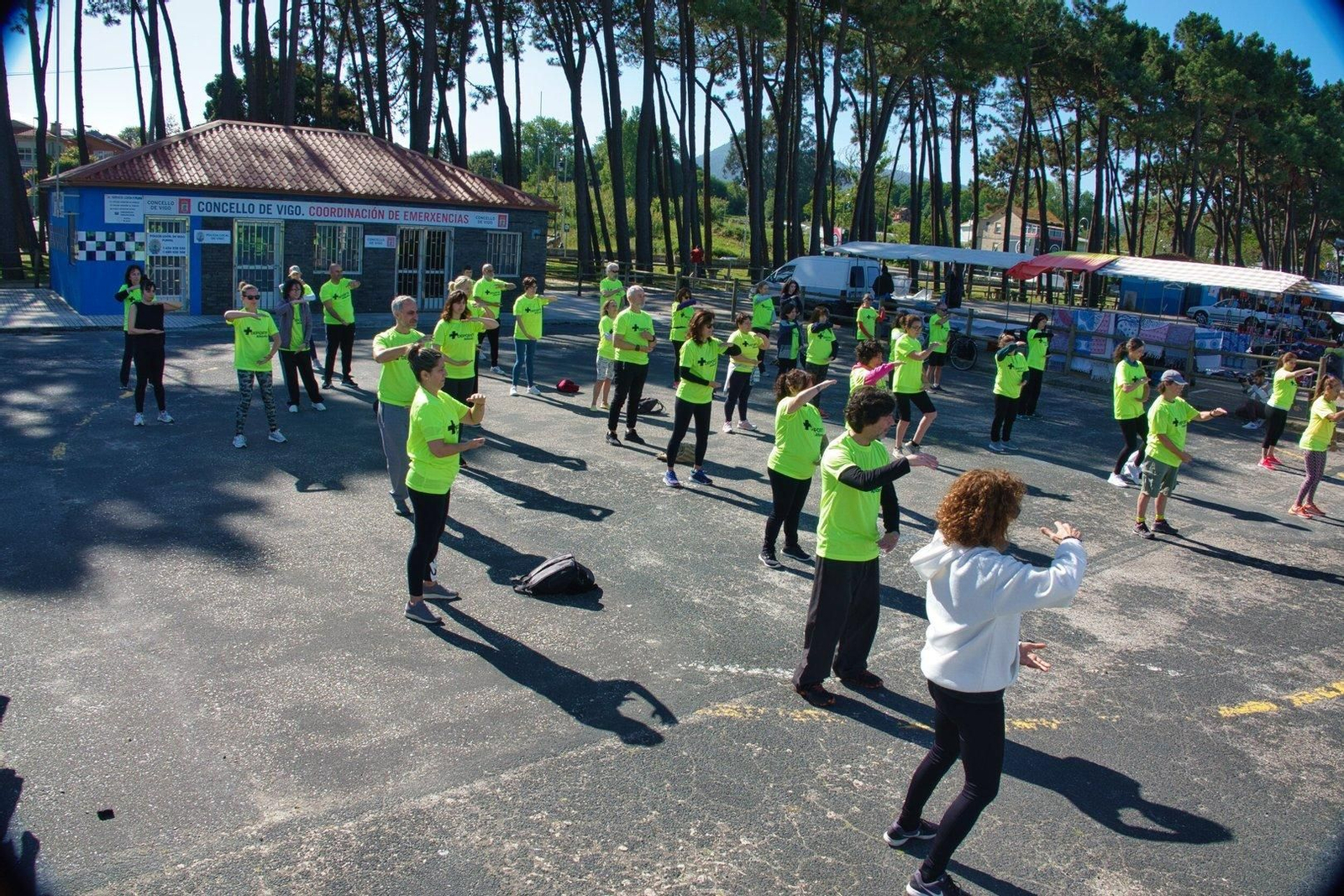 Sesión de taichí de +Deporte Atlántico en Samil.