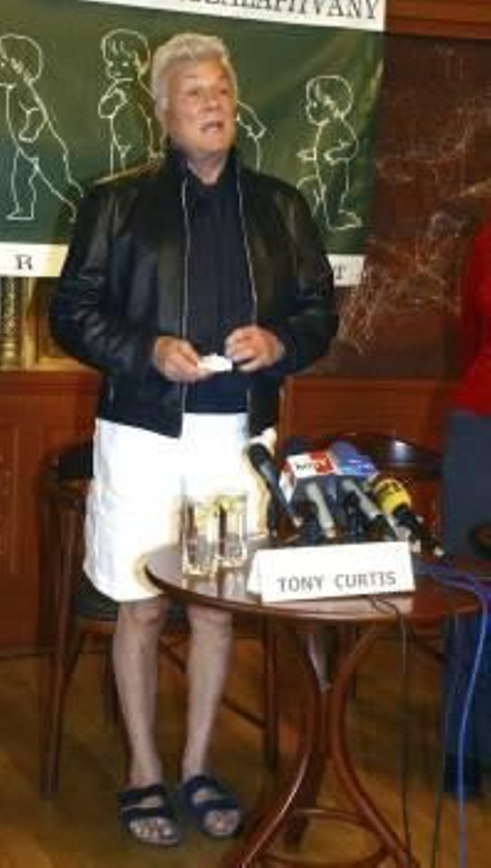 Tony Curtis en octubre de 2009. (Foto: Archivo)