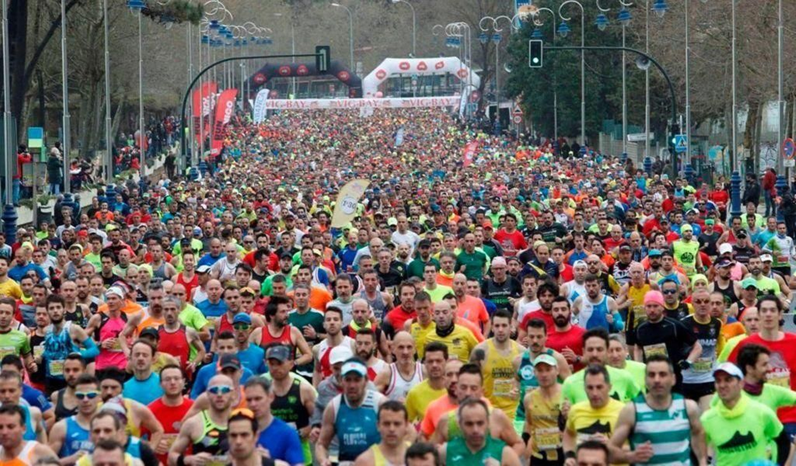 la Vig-Bay ya contaba con más de 3.000 inscritos, que deberán espera a junio.