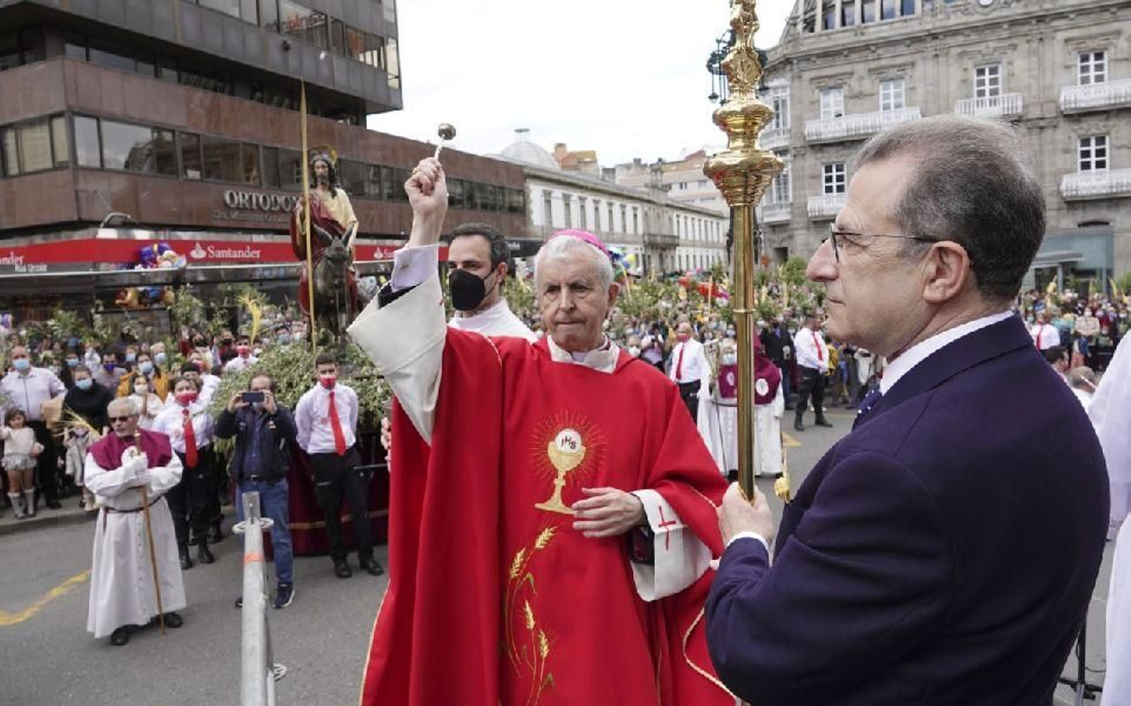 Ambiente en la procesión de La Borriquita en Vigo - Vicente Alonso 08