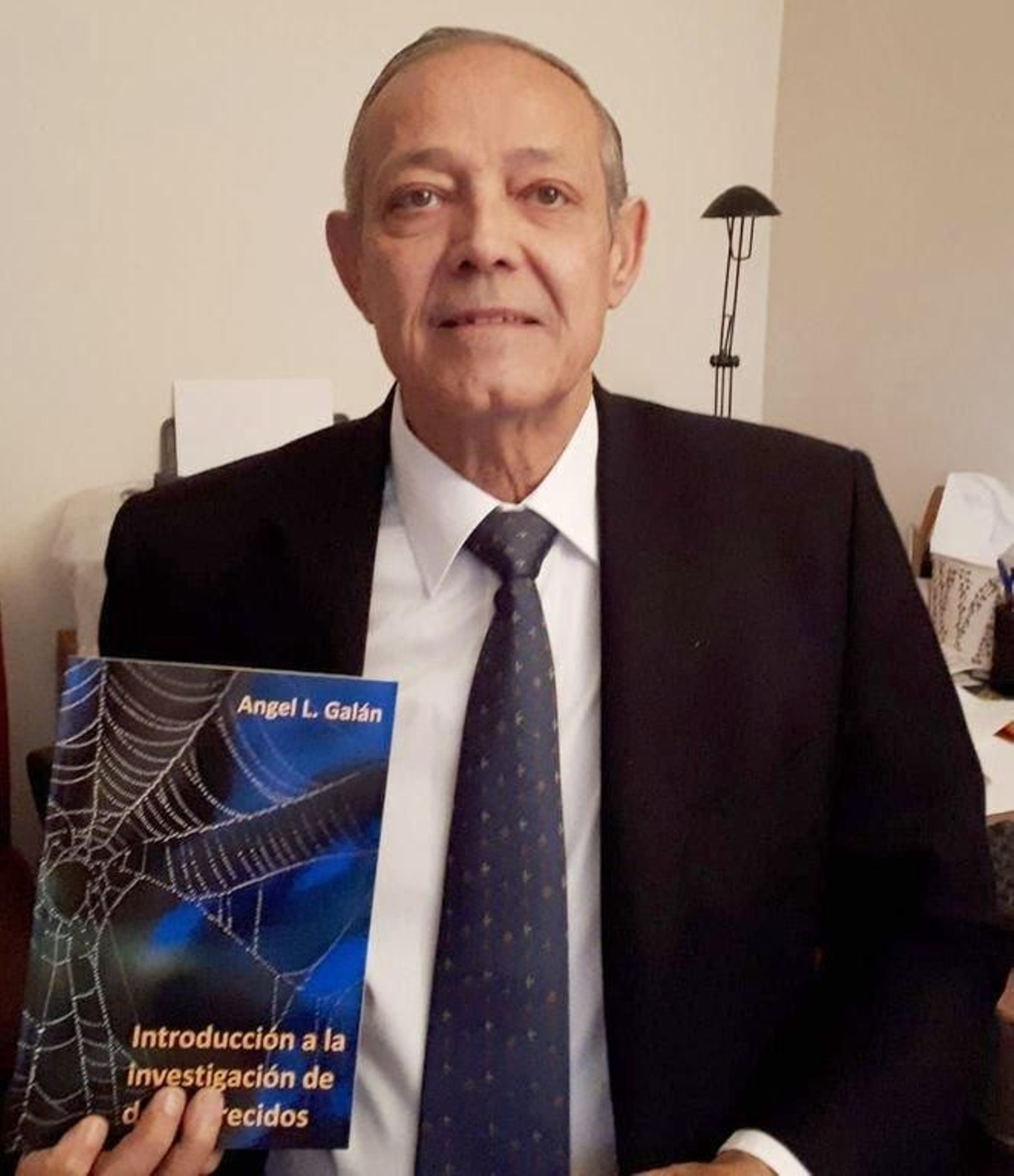 Ángel Galán presenta su libro el próximo día 5 en Madrid.