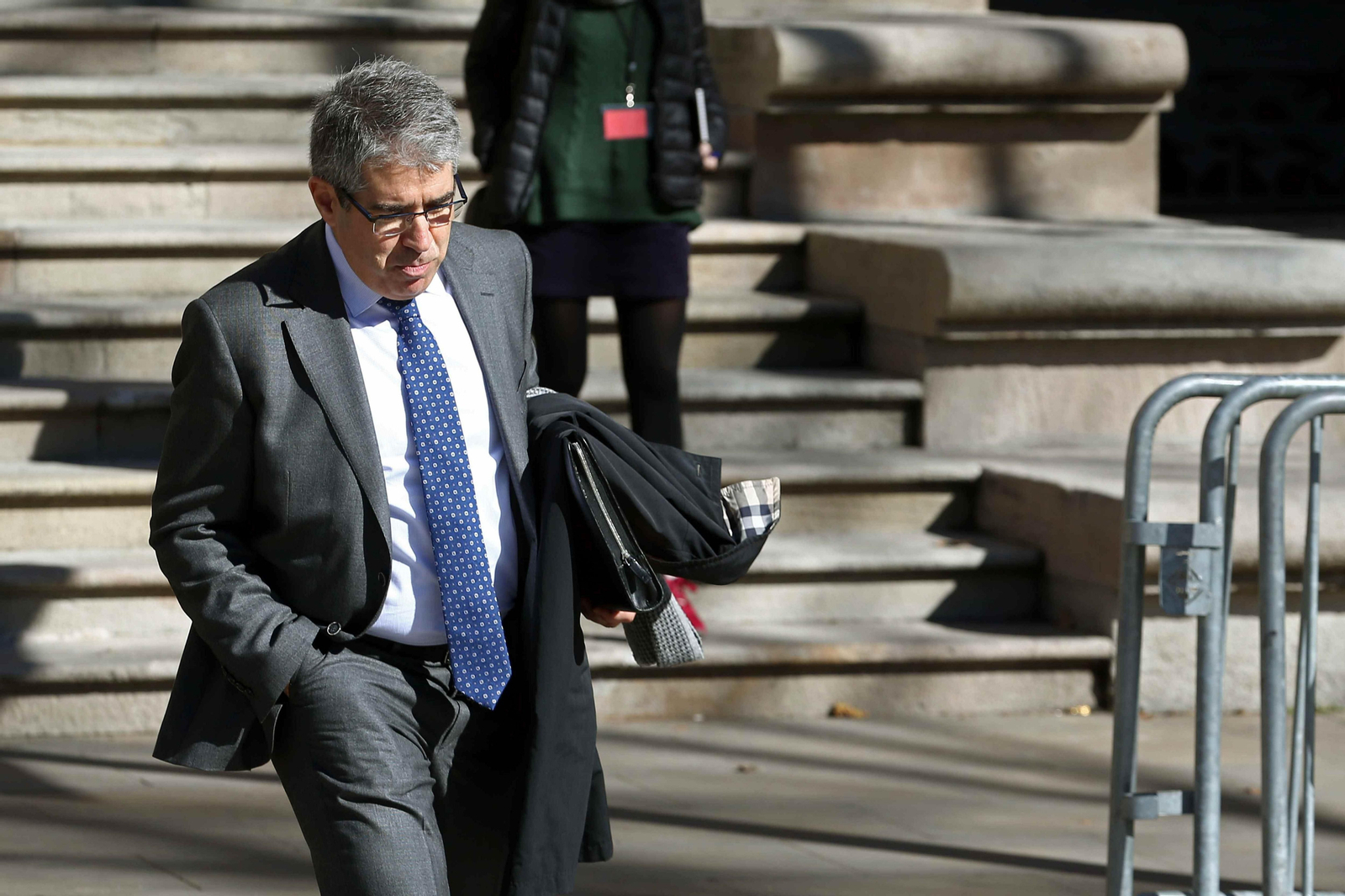 Francesc Homs a su salida de la sesión.