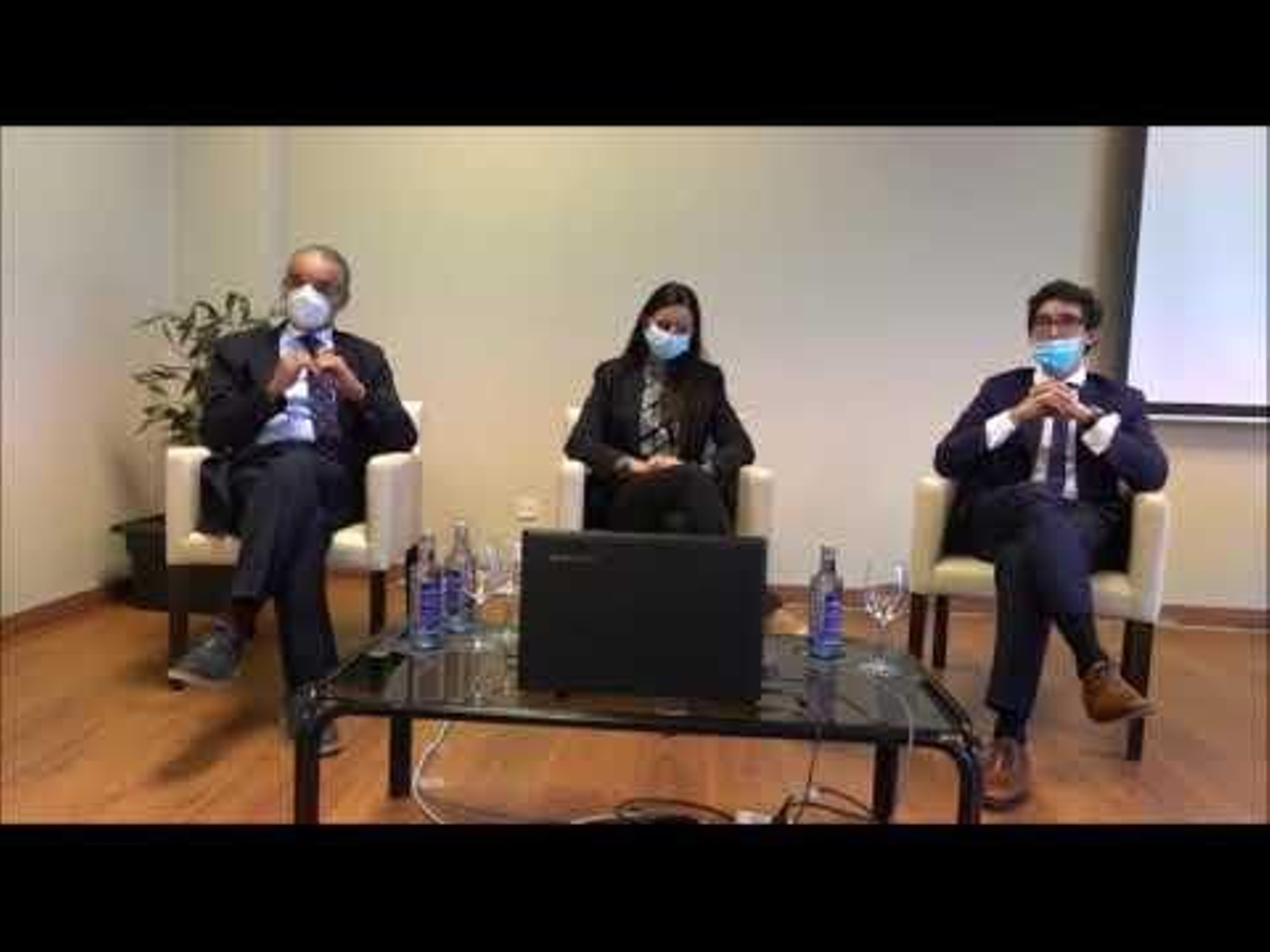 Mario Conde, Patricia García y Daniel Ferrer, en la conferencia celebrada en el Círculo de Empresarios