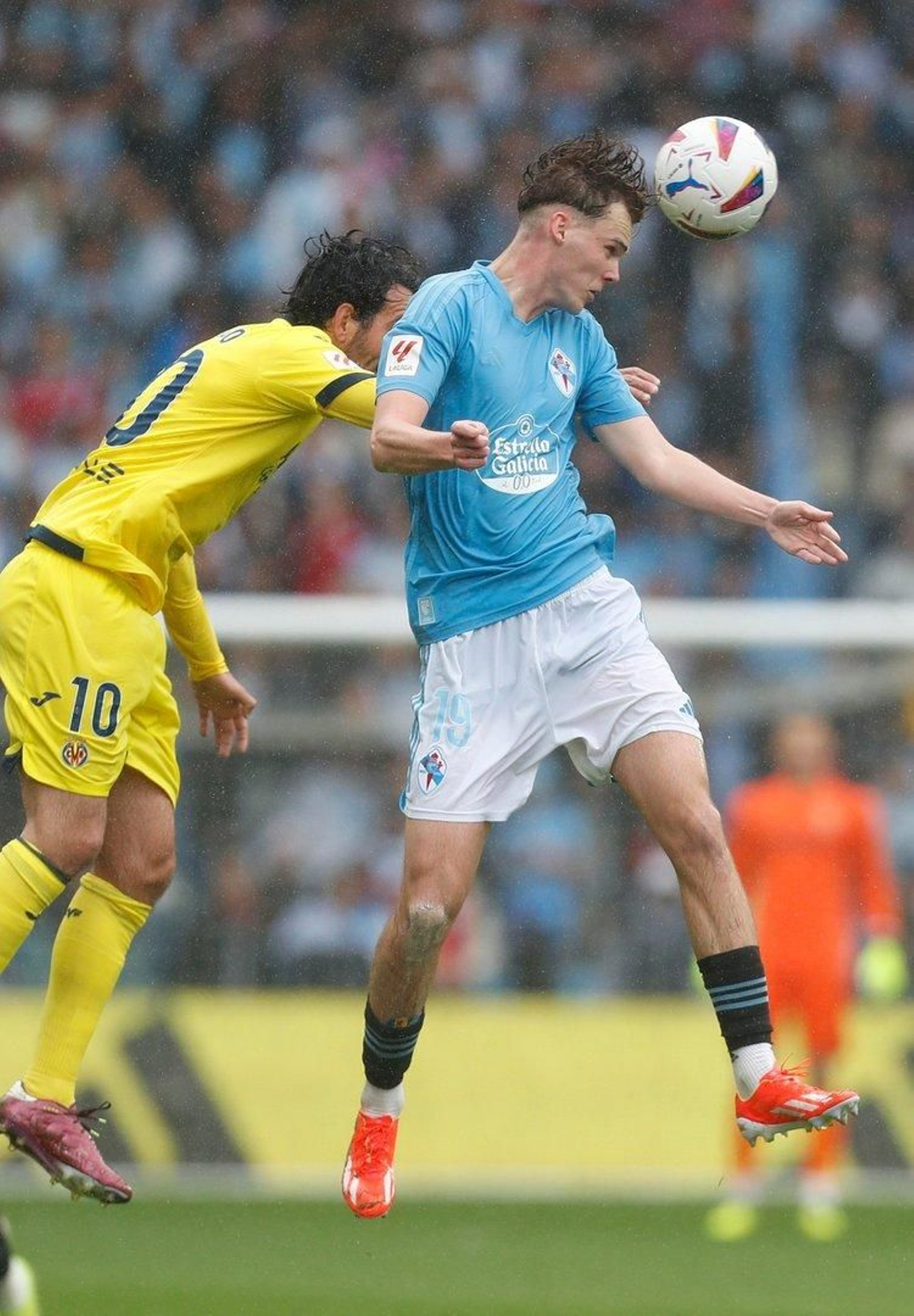 Partido entre el Celta y el Villarreal en Balaídos.