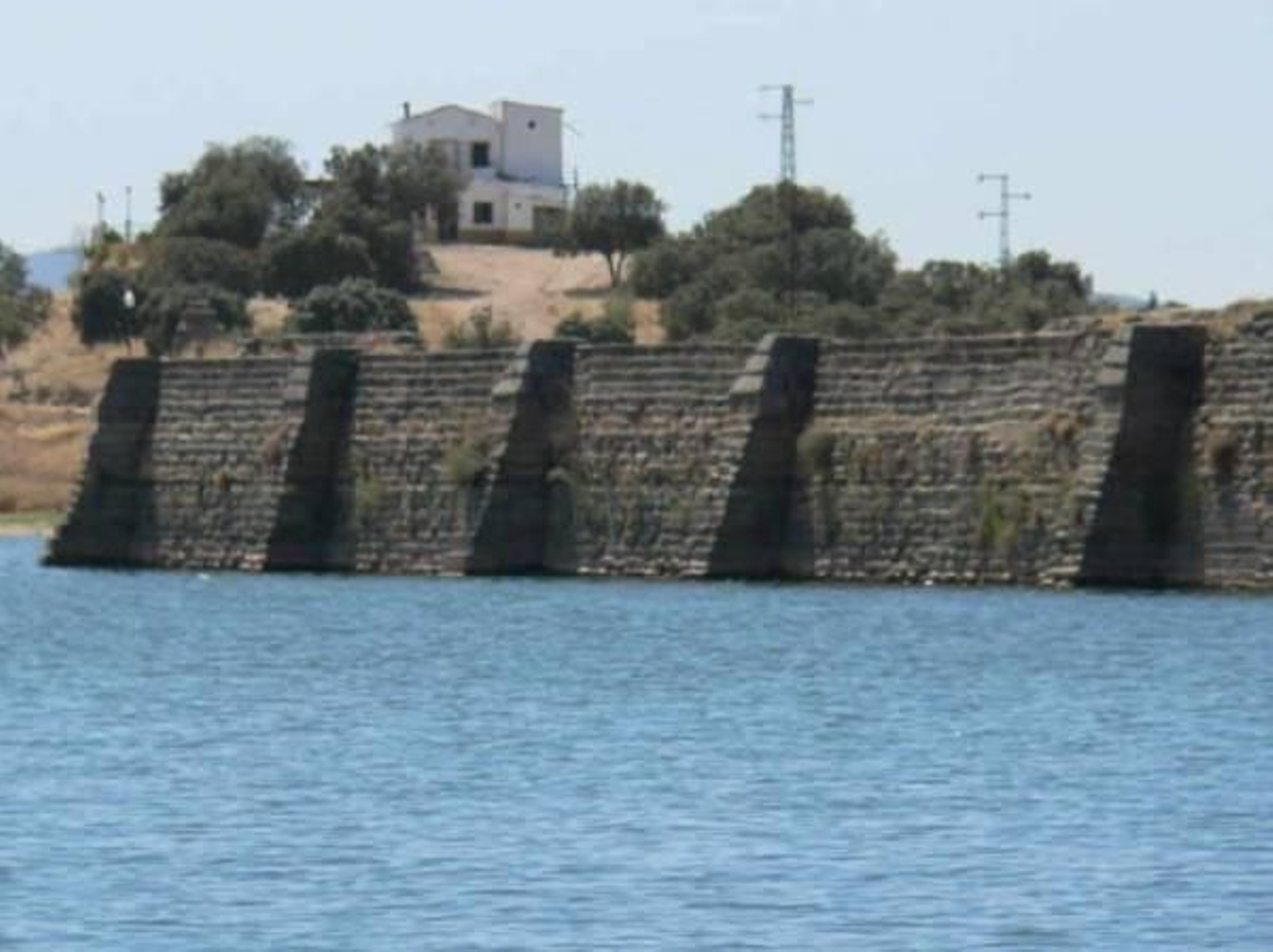 Presa romana de Proserpina.