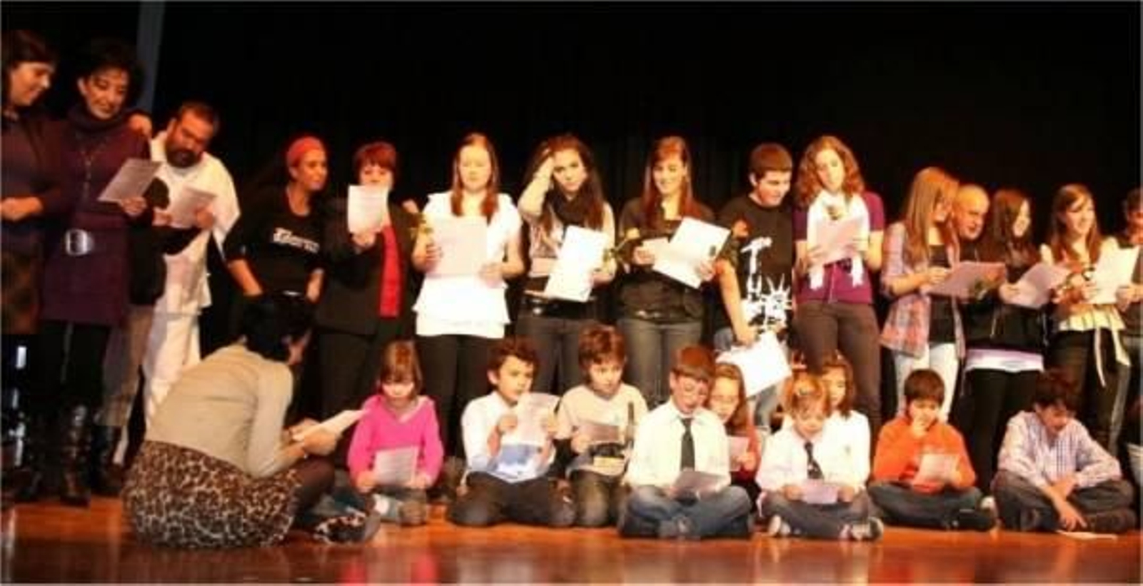 Los alumnos de Lengua y Cultura de Saint Gallen con sus diplomas.