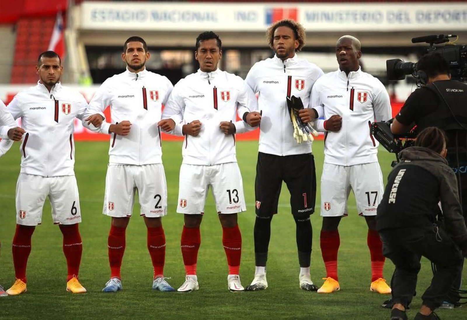 El céltico Renato Tapia.