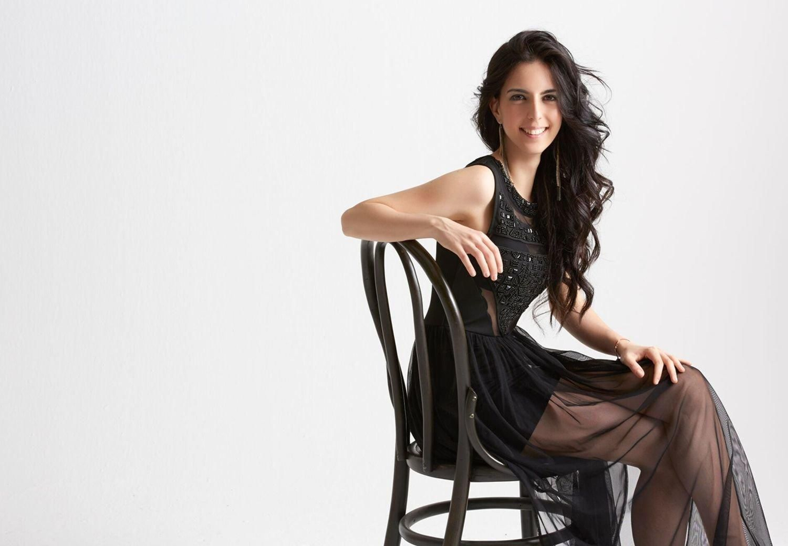 A pianista turca AyseDeniz Gökçin es la estrella invitada.