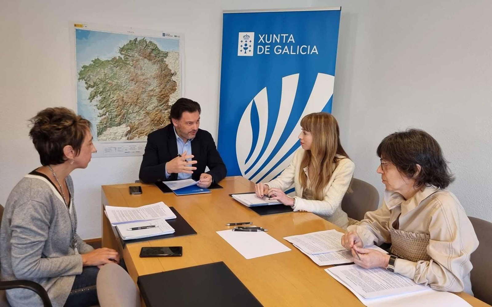 Imagen de la reunión celebrada en la capital de Galicia
