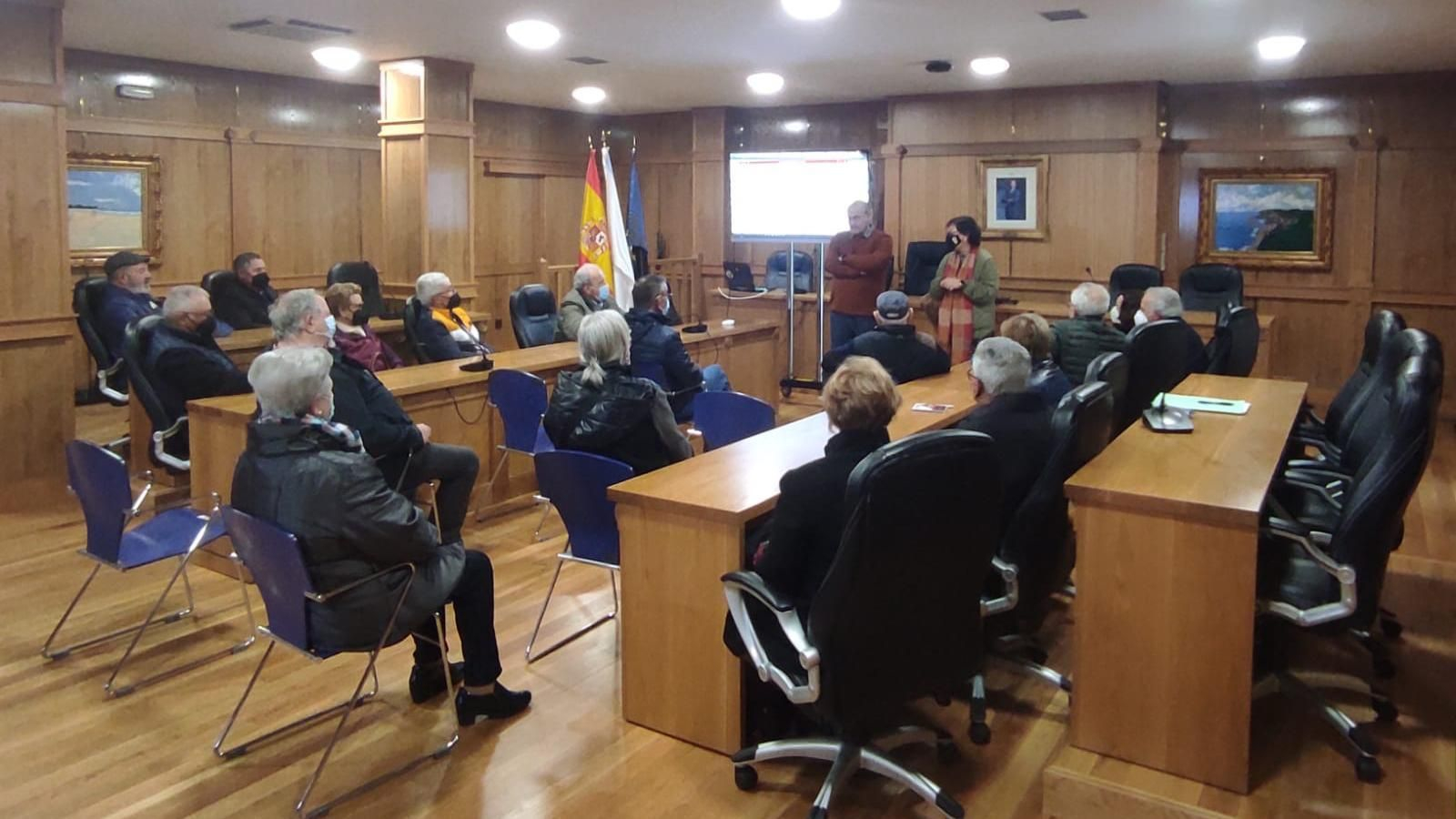 Reunión con retornados en Xinzo de Limia