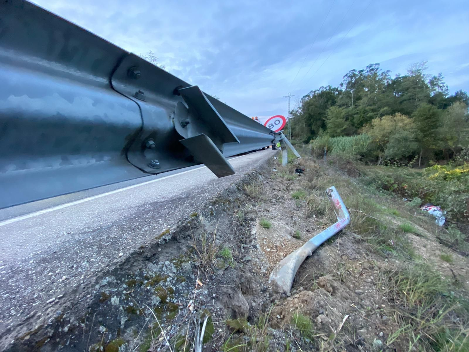 Muere un motorista  en Salvaterra de Miño // Alberte