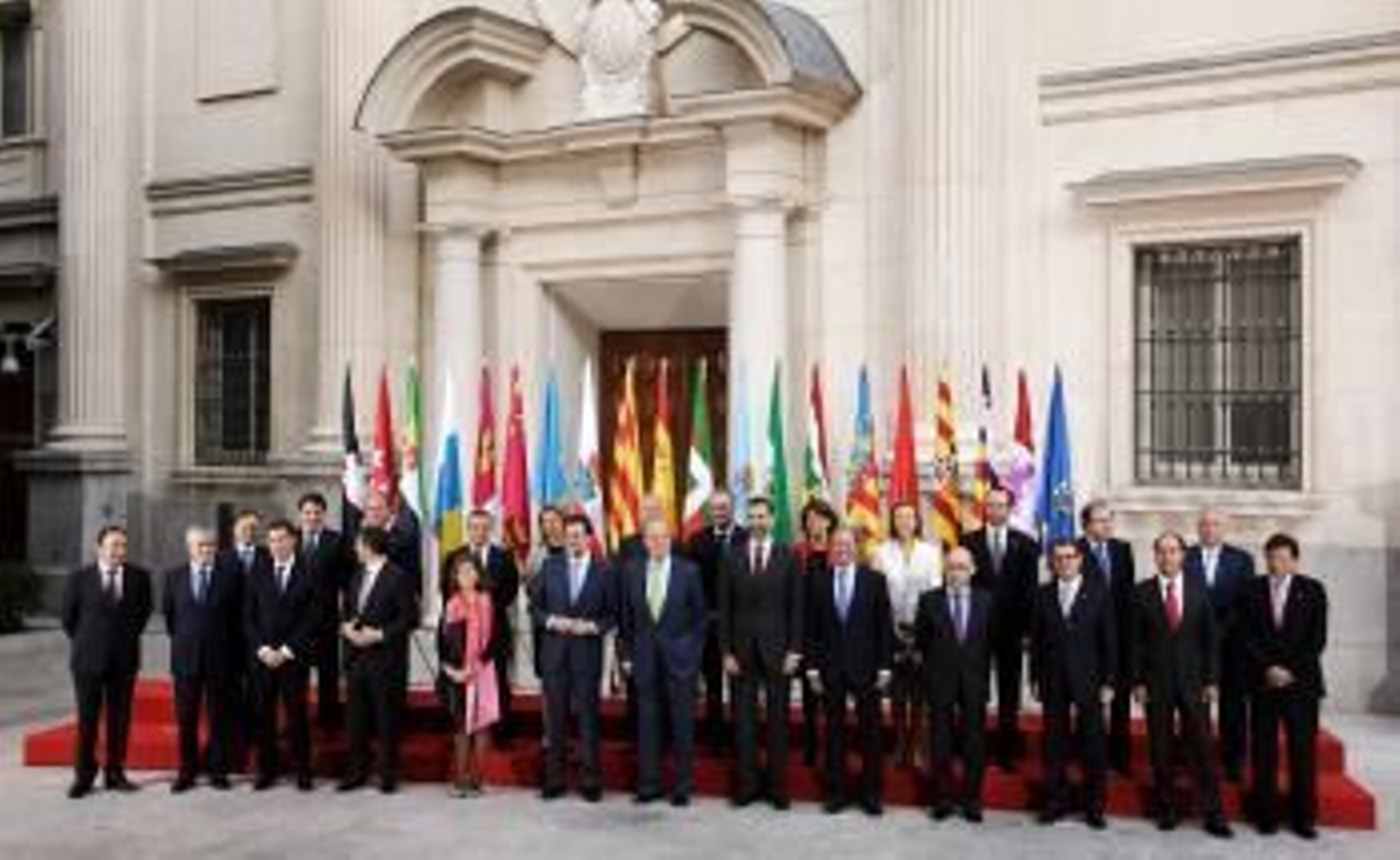 Foto familia Conferencia Presidentes.