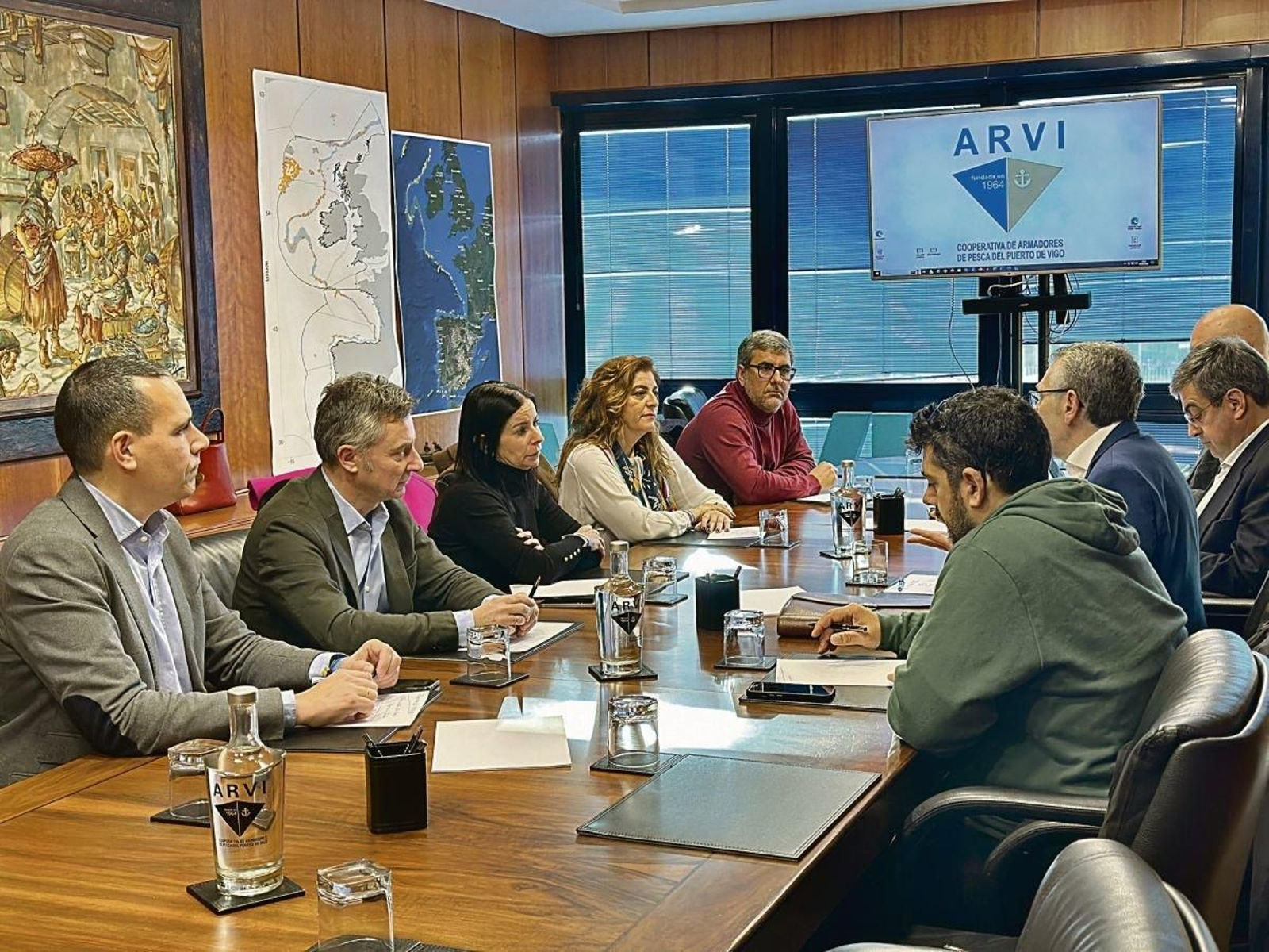 La candidata número dos provincial a las elecciones autonómicas, Patricia Garcia, ayer en la reunión con Arvi.