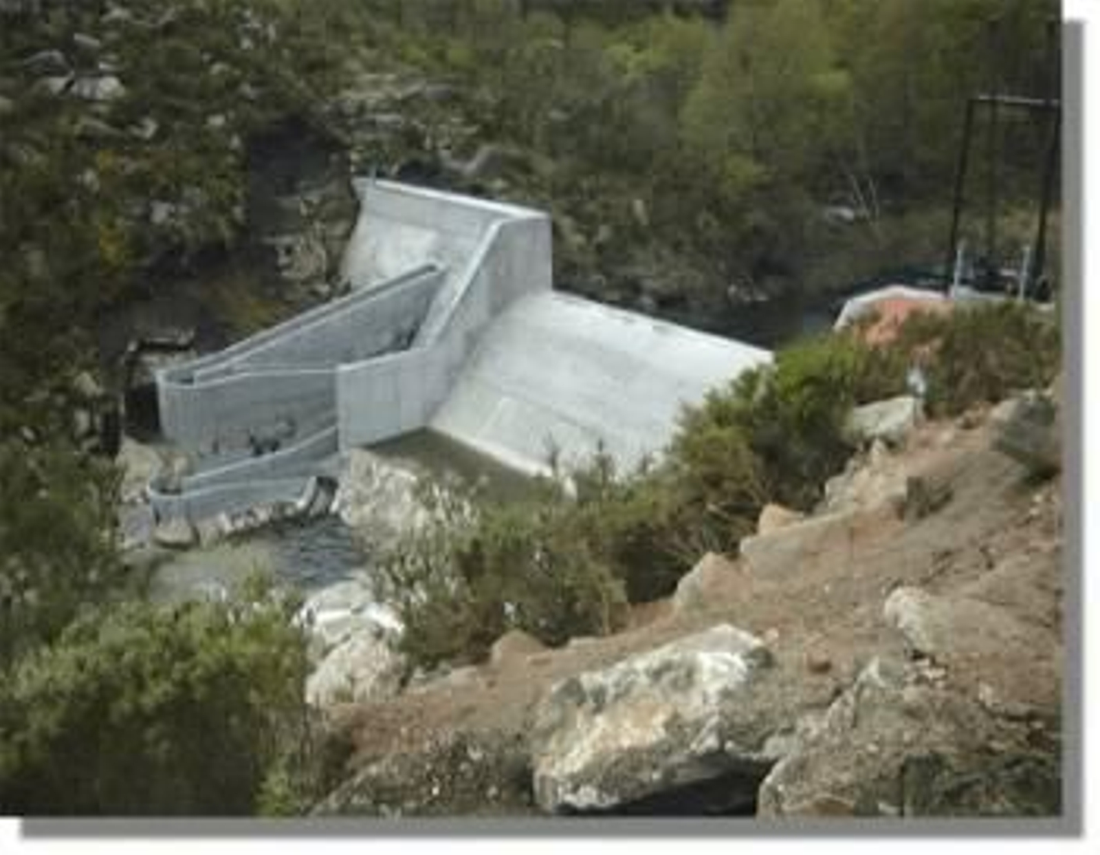 Minicentral del Río Cerves, en Melón