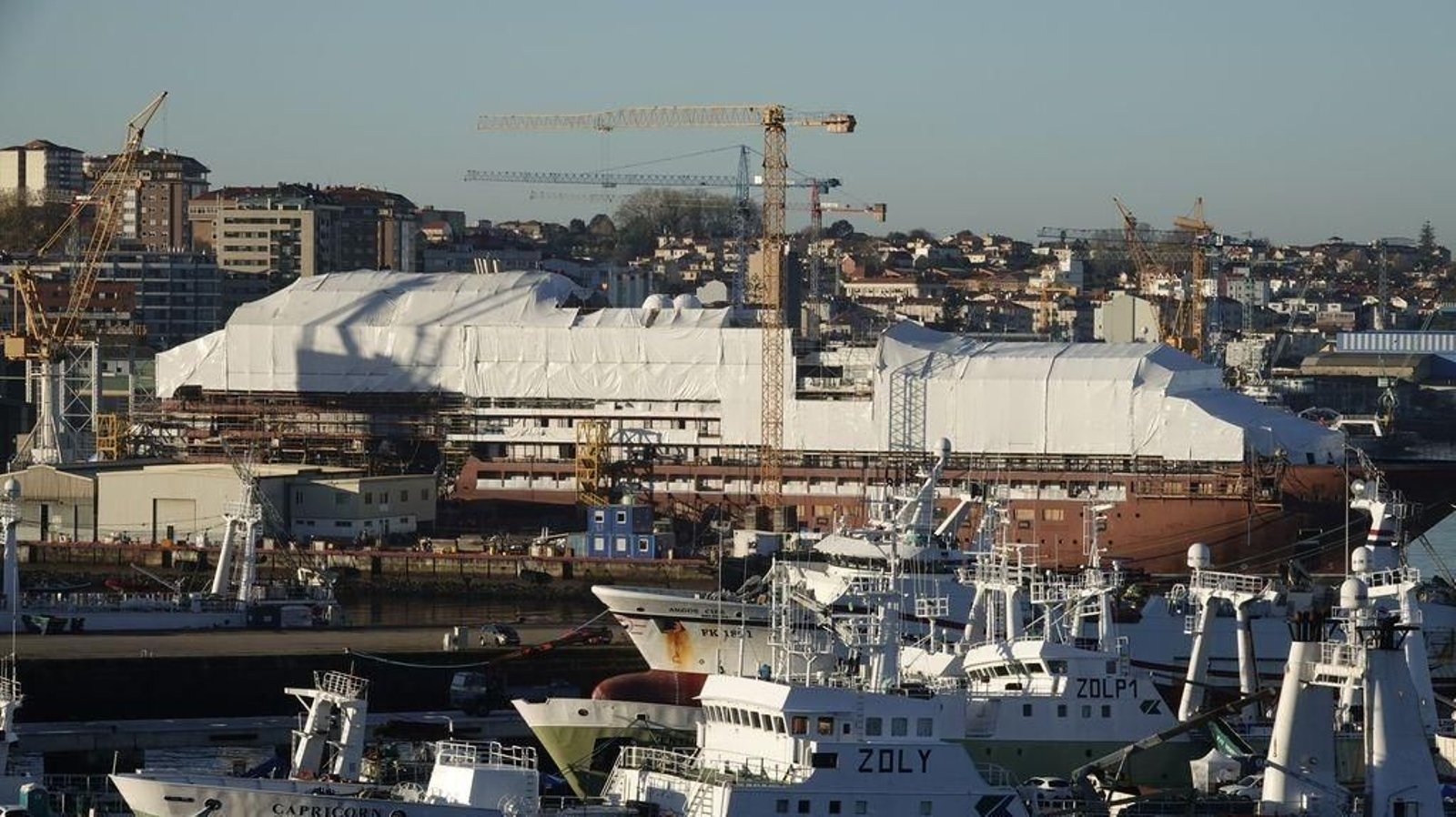 El crucero de lujo 'Evrima' está en su fase final de construcción. Ritz-Carlton tiene proyectado otro buque gemelo.