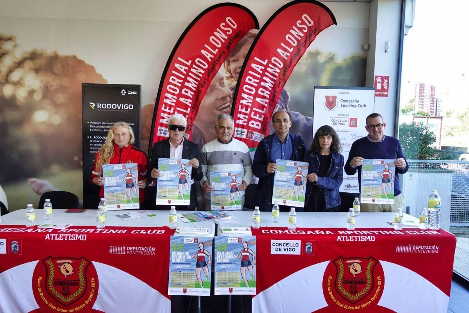 Belarmino Alonso y el concelleiro de Deportes, Manel Fernández, encabezaron la presentación del evento.