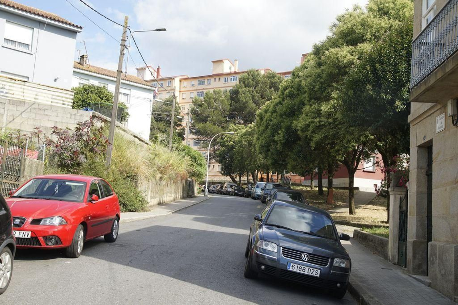 Los hechos tuvieron lugar en el Camiño da Raposa. La mujer salió a la calle a pedir auxlio.