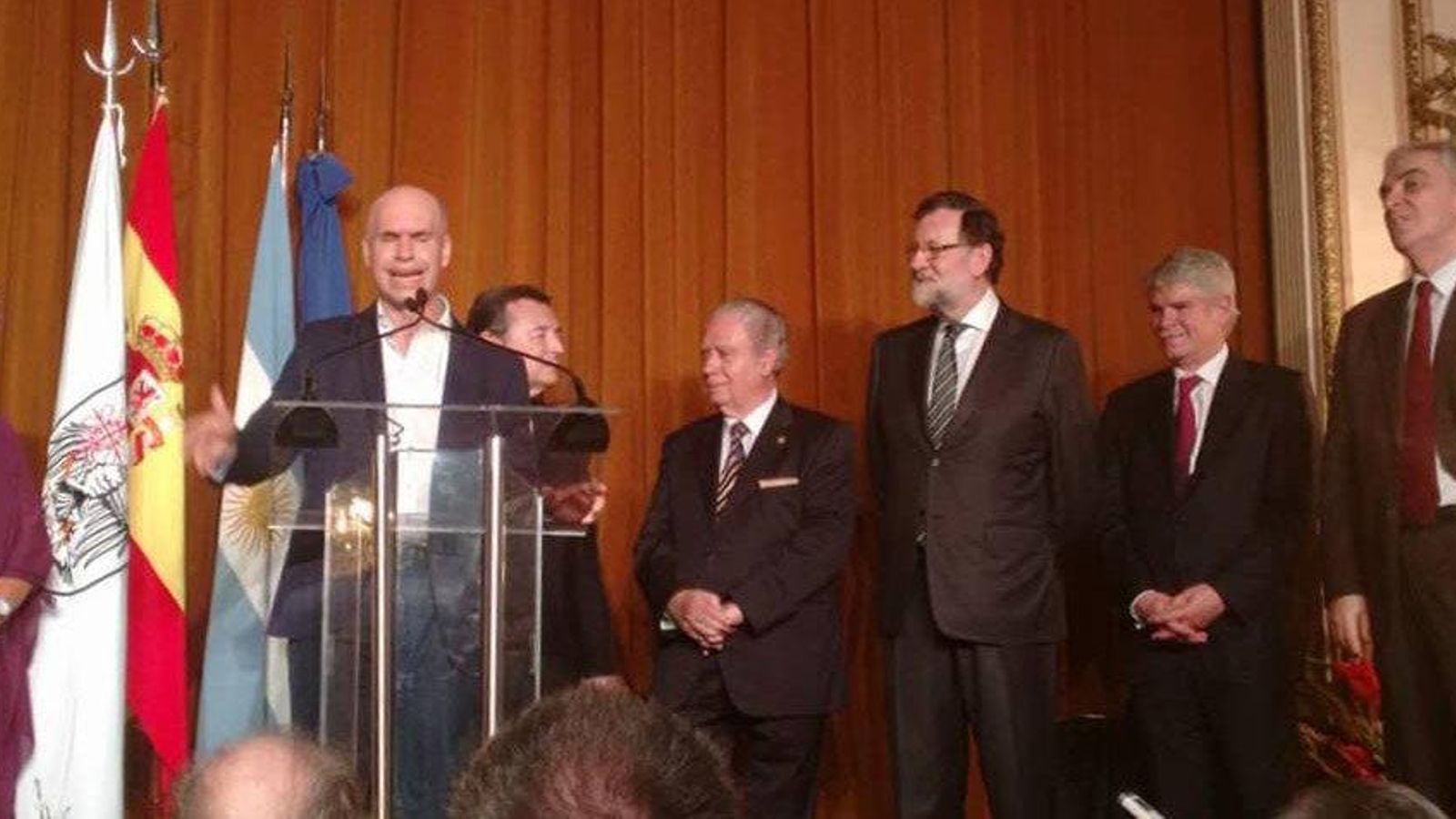 30624391_1658332410914958_5955940864302776320_n