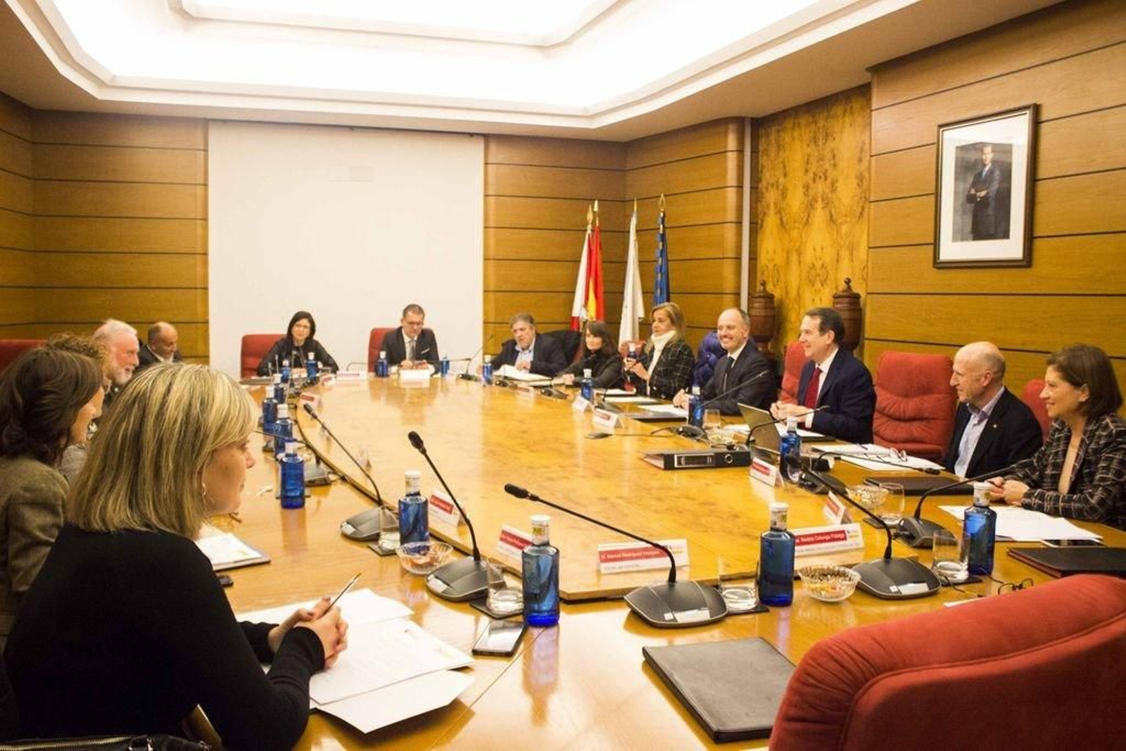 El pleno de Zona Franca, ayer, celebrado aún en Bouzas.