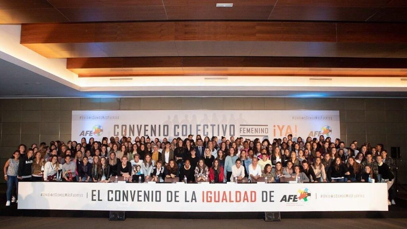 Madrid acogió ayer una reunión entre jugadoras y clubs de fútbol.