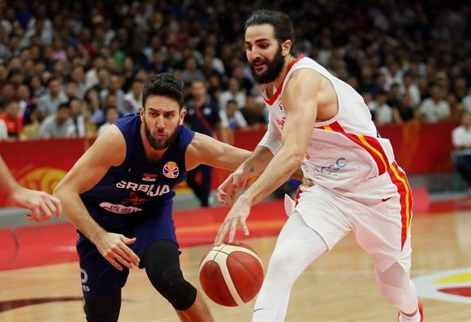 Ricky Rubio en el partido ante Serbia