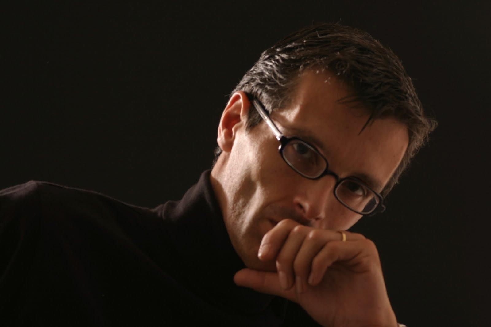 Jose Enrique Pintor, director de "Sol y Luna"