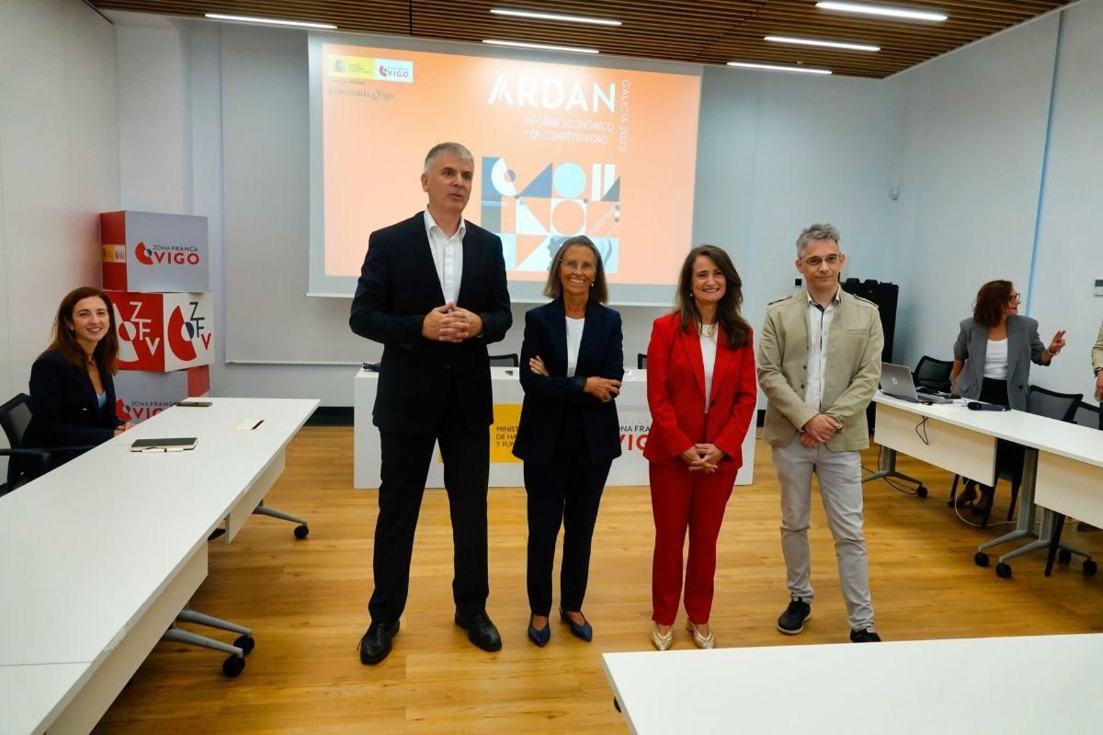 Santiago Lago, Belén Fernández-Feijóo, Ana María Mejías y Miguel González Loureiro, en la presentación de Ardán.