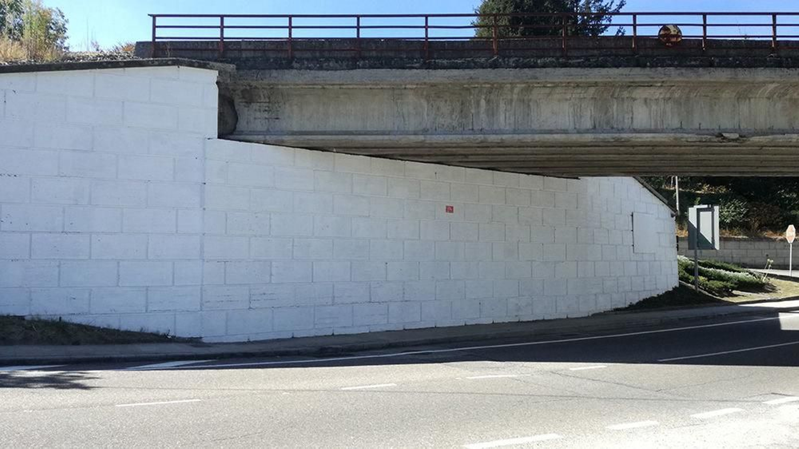 El puente de Randufe es uno de los seleccionados para ser decorados con murales.