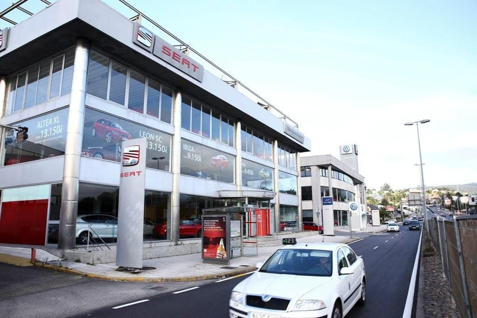 Los datos de matriculación de vehículos nuevos mejoraron un mes más.