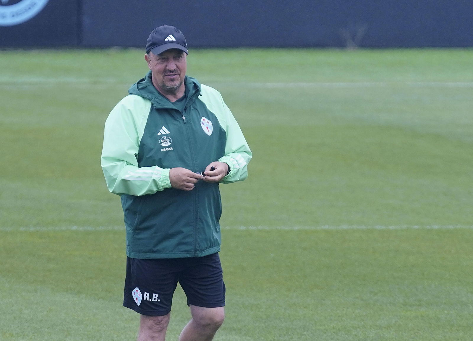 Rafa Benítez en el entrenamiento del Celta en Mos.