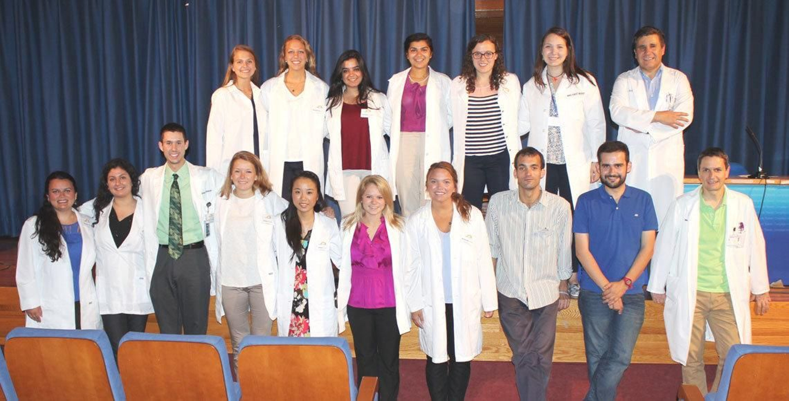 El grupo de estudiantes estadounidenses que realizó sus prácticas en el Complejo Hospitalario de Toledo.