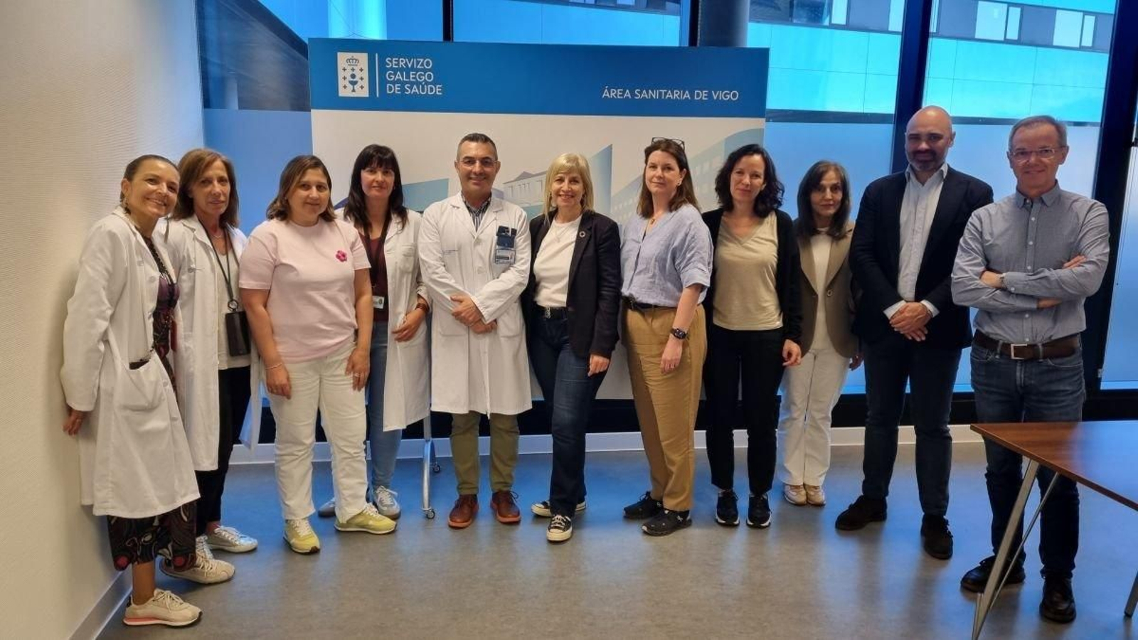 La representante del Gobierno de Escocia, Wendy Rayner, durante su visita al Cunqueiro.