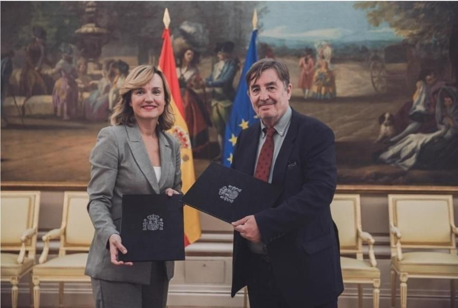 La ministra Pilar Alegría y el director del Instituto Cervantes, Luis García Montero, firmaron un nuevo convenio marco que intensifica la colaboración entre ambas instituciones, con un enfoque en la unidad de acción y el apoyo mutuo.