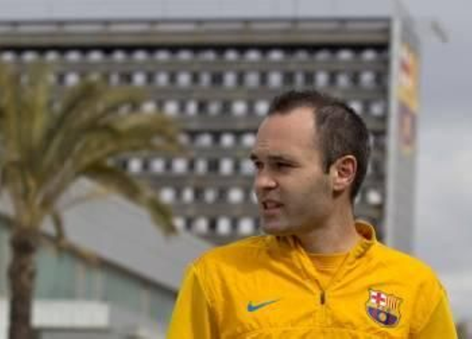 El barcelonista, en la ciudad deportiva Joan Gamper. (Foto: ALEJANDRO GARCÍA)