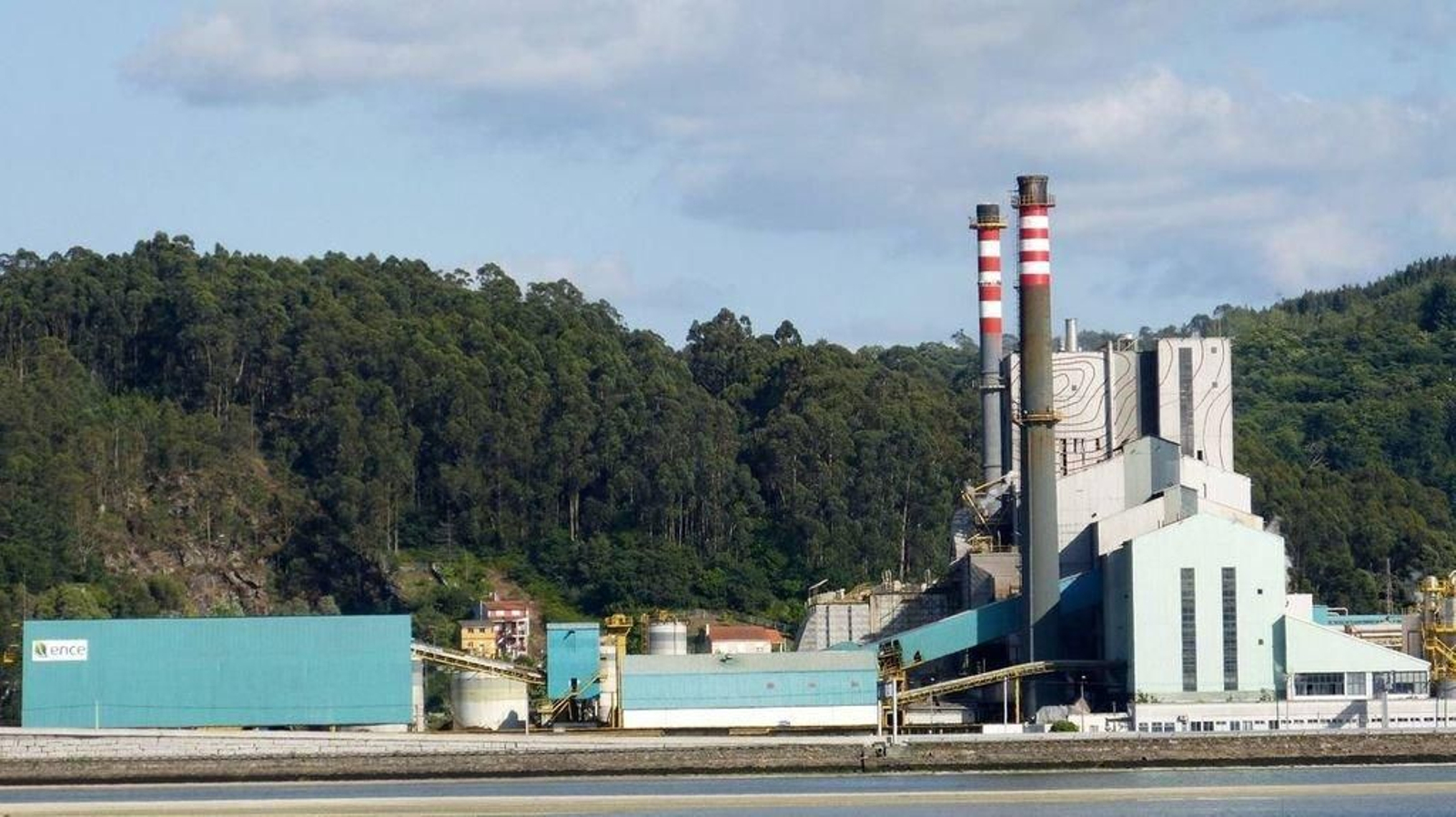 Exterior de la planta pontevedresa de Ence.