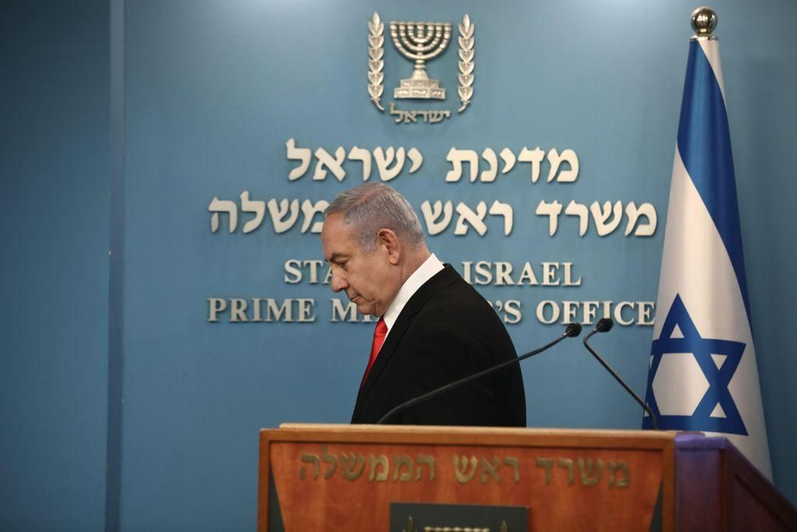 Netanyahu, tras  una rueda de prensa en su oficina de primer ministro en Jerusalén.