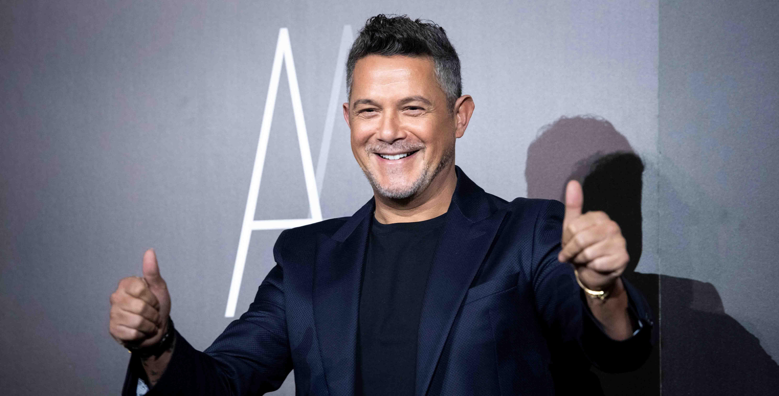 Foto de Archivo del cantante Alejandro Sanz. EFE/Luca Piergiovanni