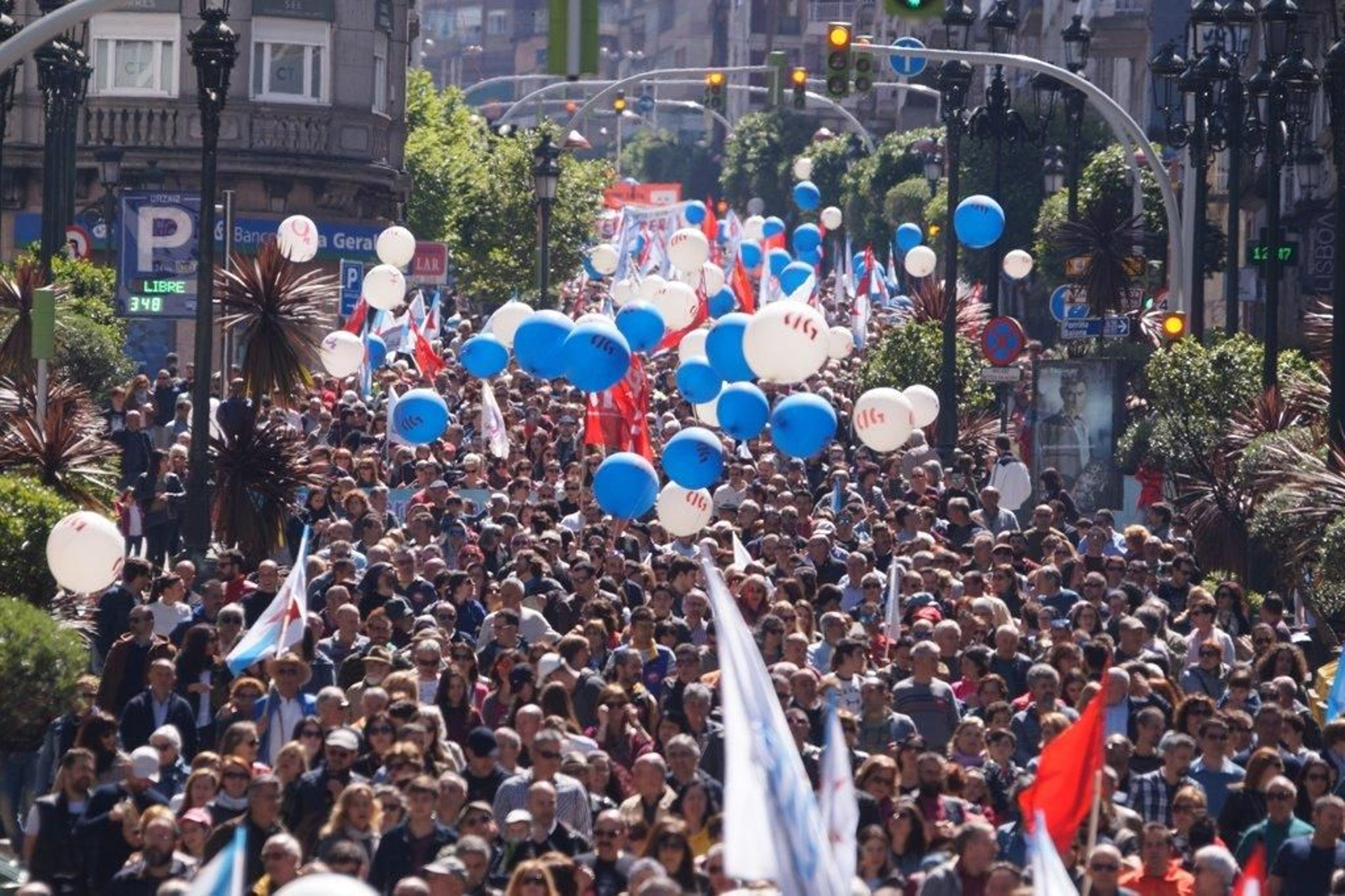 La manifestación de la CIG en Vigo  05