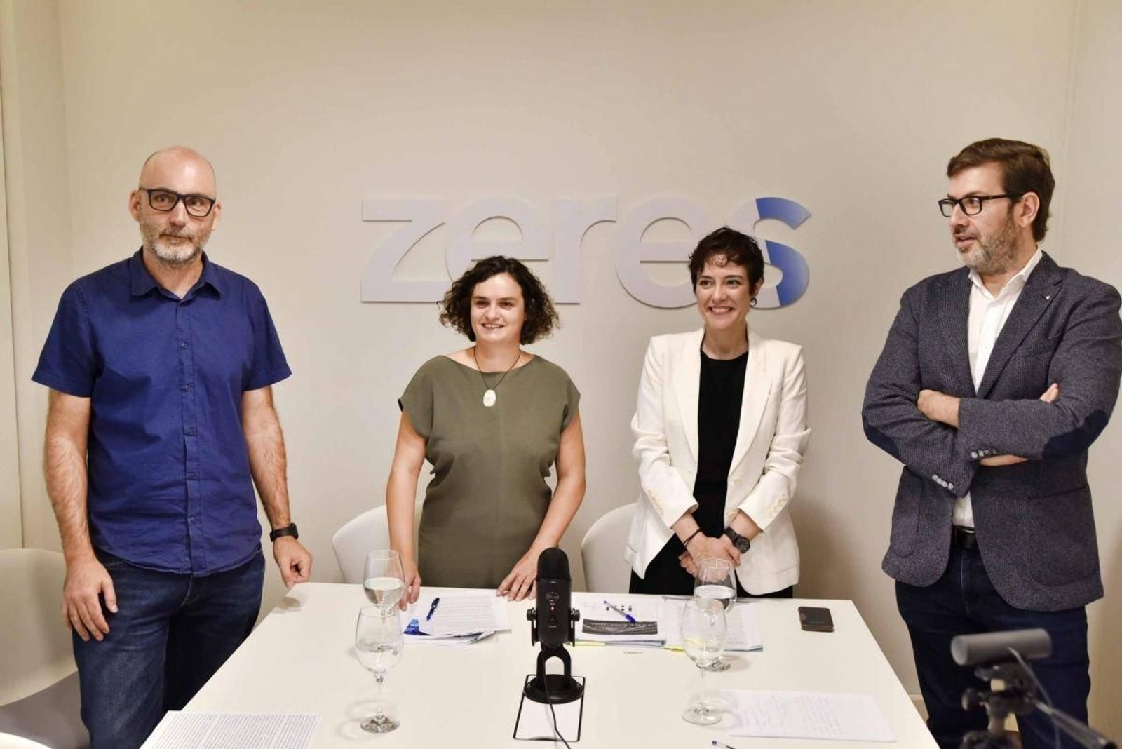 De izquierda a derecha, Cominges, Vázquez, Rodriguez y Valero, ayer en la jornada.