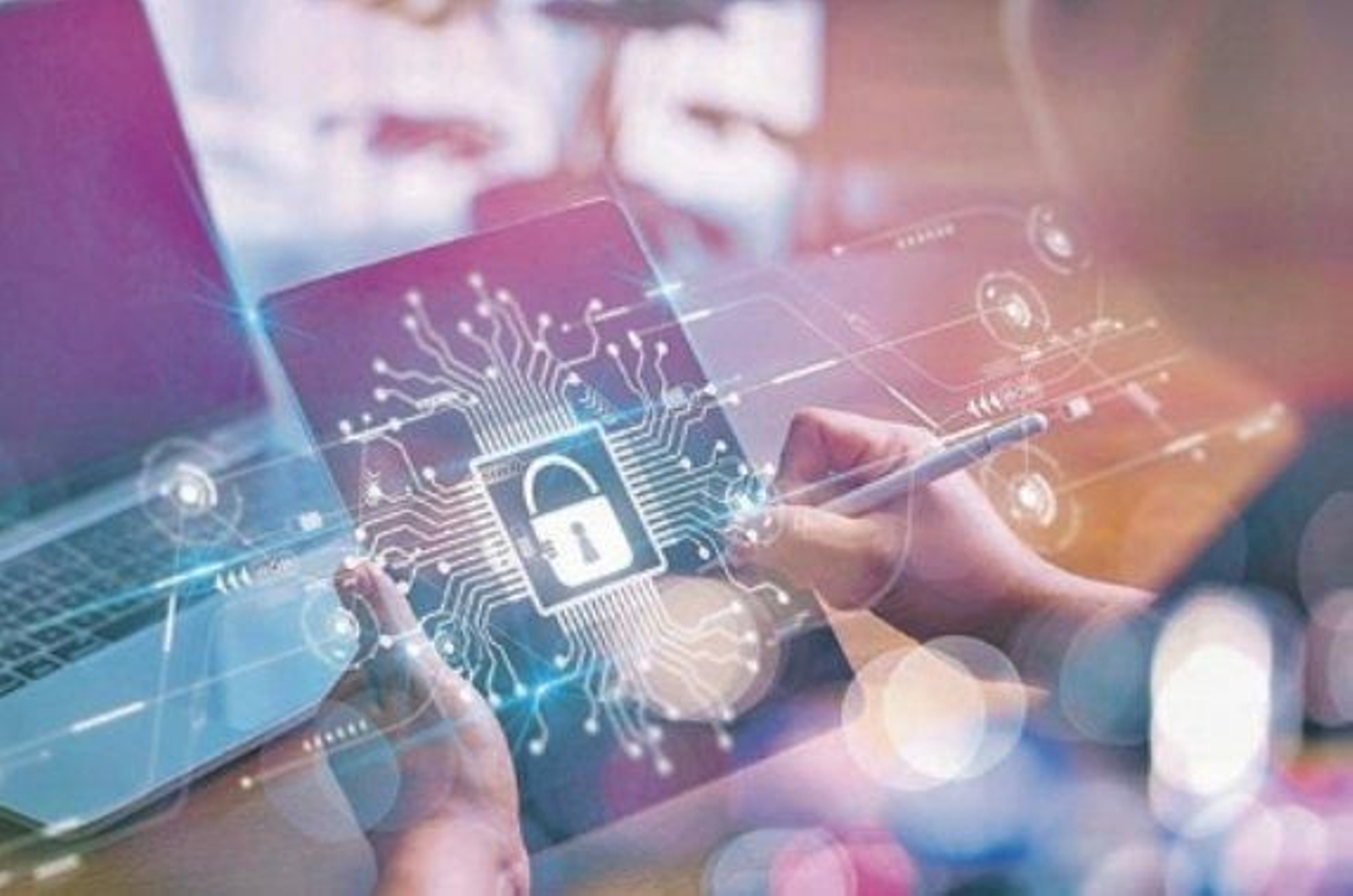 Los usuarios deben ser conscientes de que los antivirus y cortafuegos deben configurarse, no solo instalarse