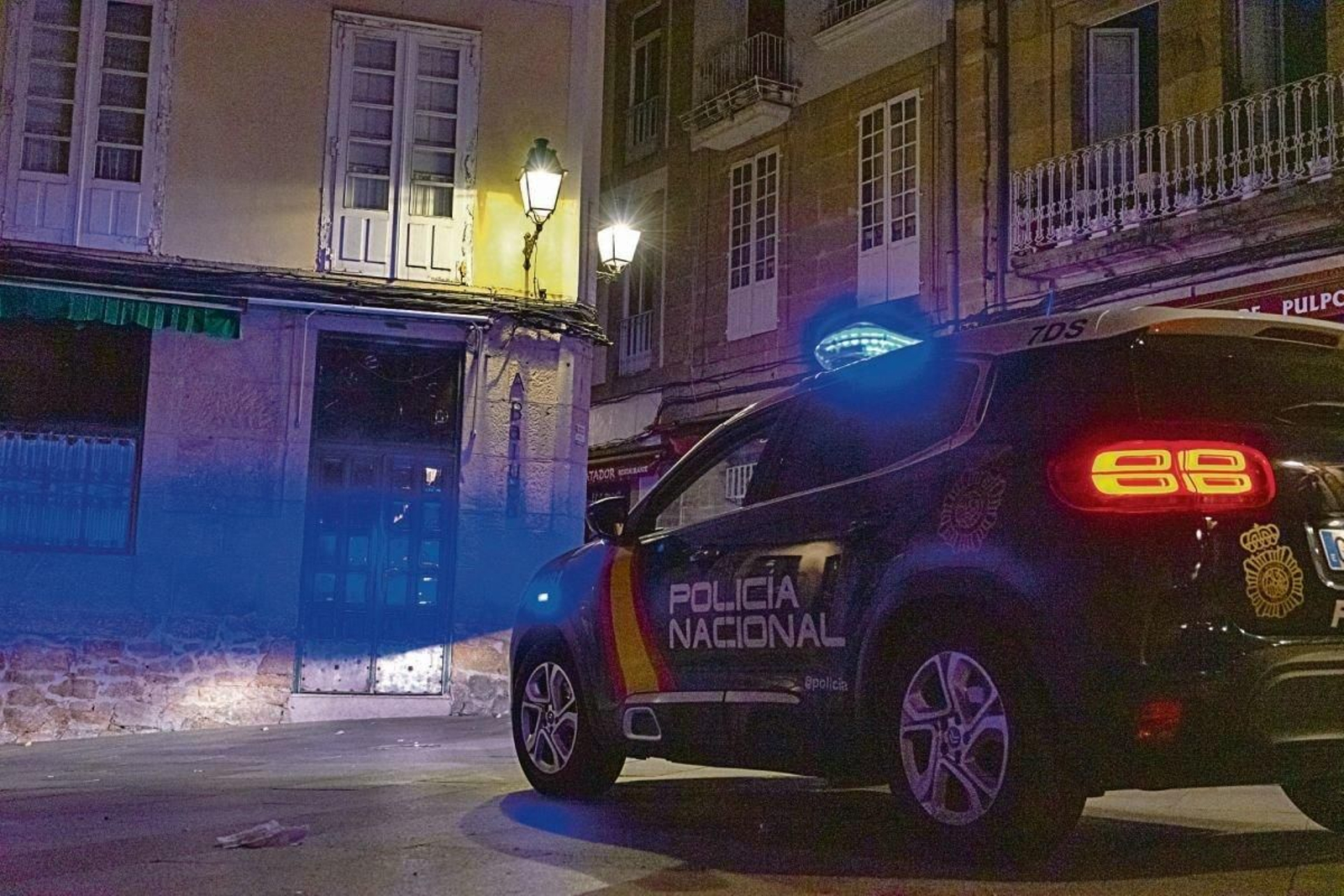 Un coche de Policía en Vinos, en una imagen de archivo.