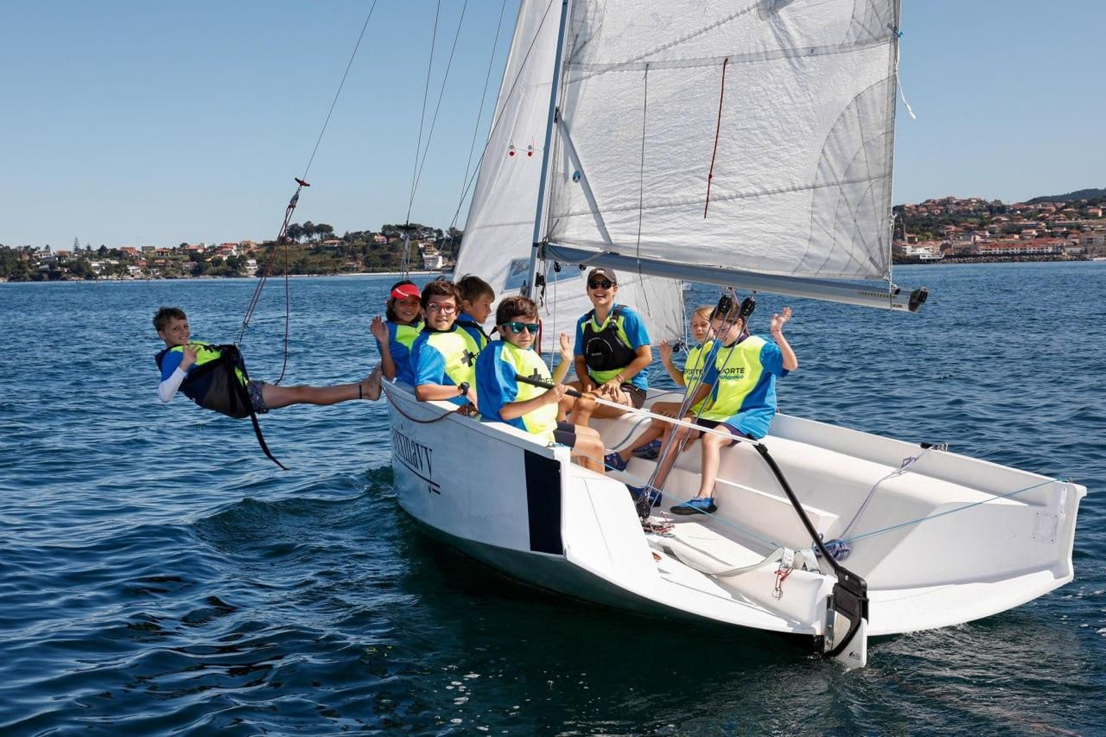 Regata Monte Real Club de Yates de Baiona con +Deporte Atlántico. // Jorge Santomé