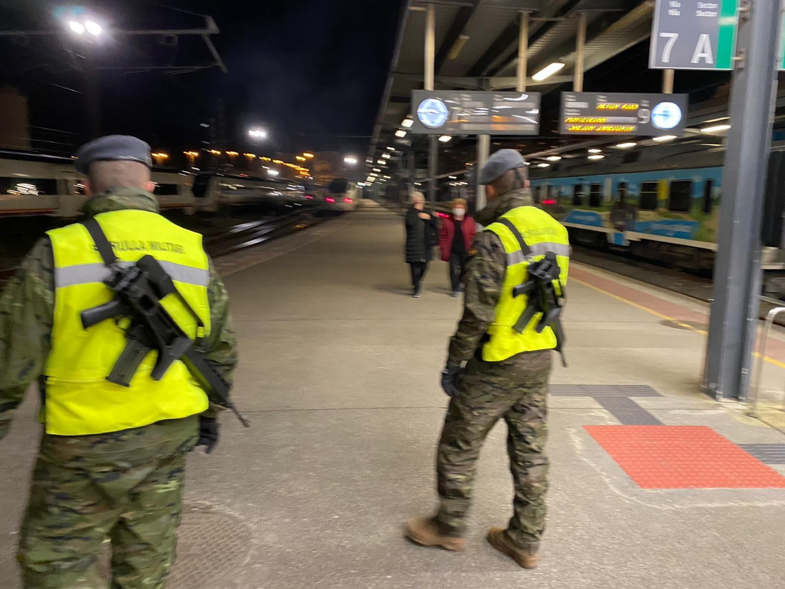 El Ejército en las calles de Vigo - Alberte 13