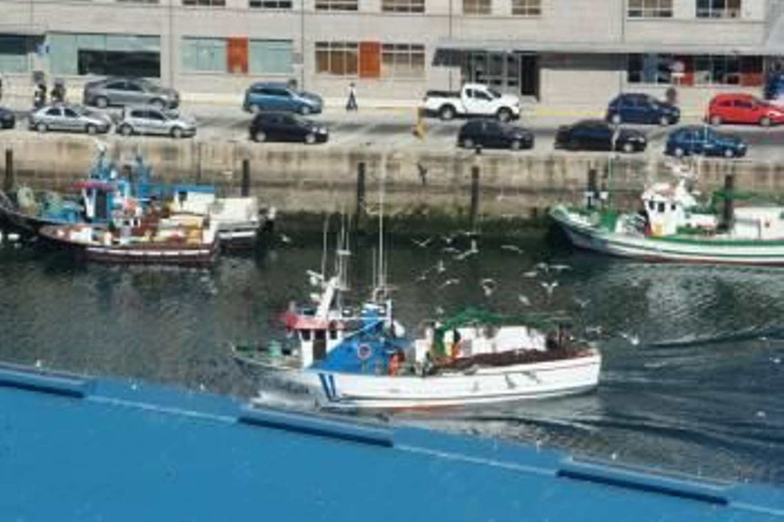 En la provincia de Pontevedra -en la foto, flota viguesa- hay 21 cofradías, a las que sumará la de Vilaboa.