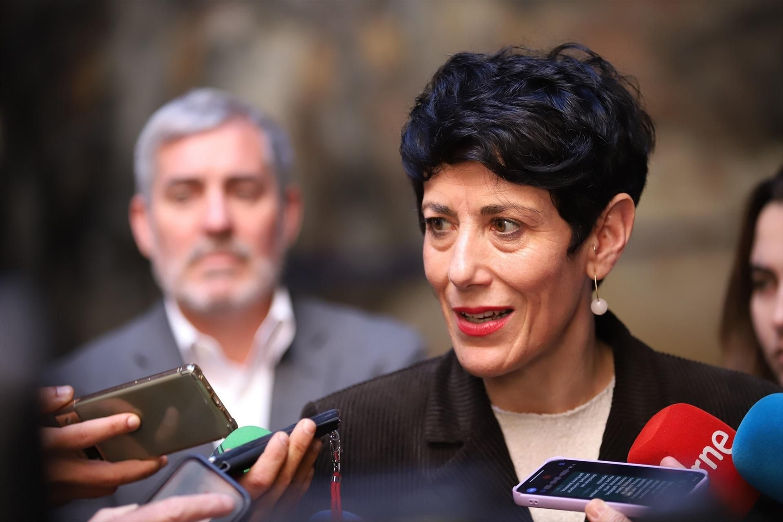 La ministra de Inclusión, Seguridad Social y Migraciones, Elma Saiz, ha asegurado que habrá una norma legal para impulsar la distribución obligatoria de los menores aunque ha reconocido que el asunto le compete al Congreso de los Diputados.