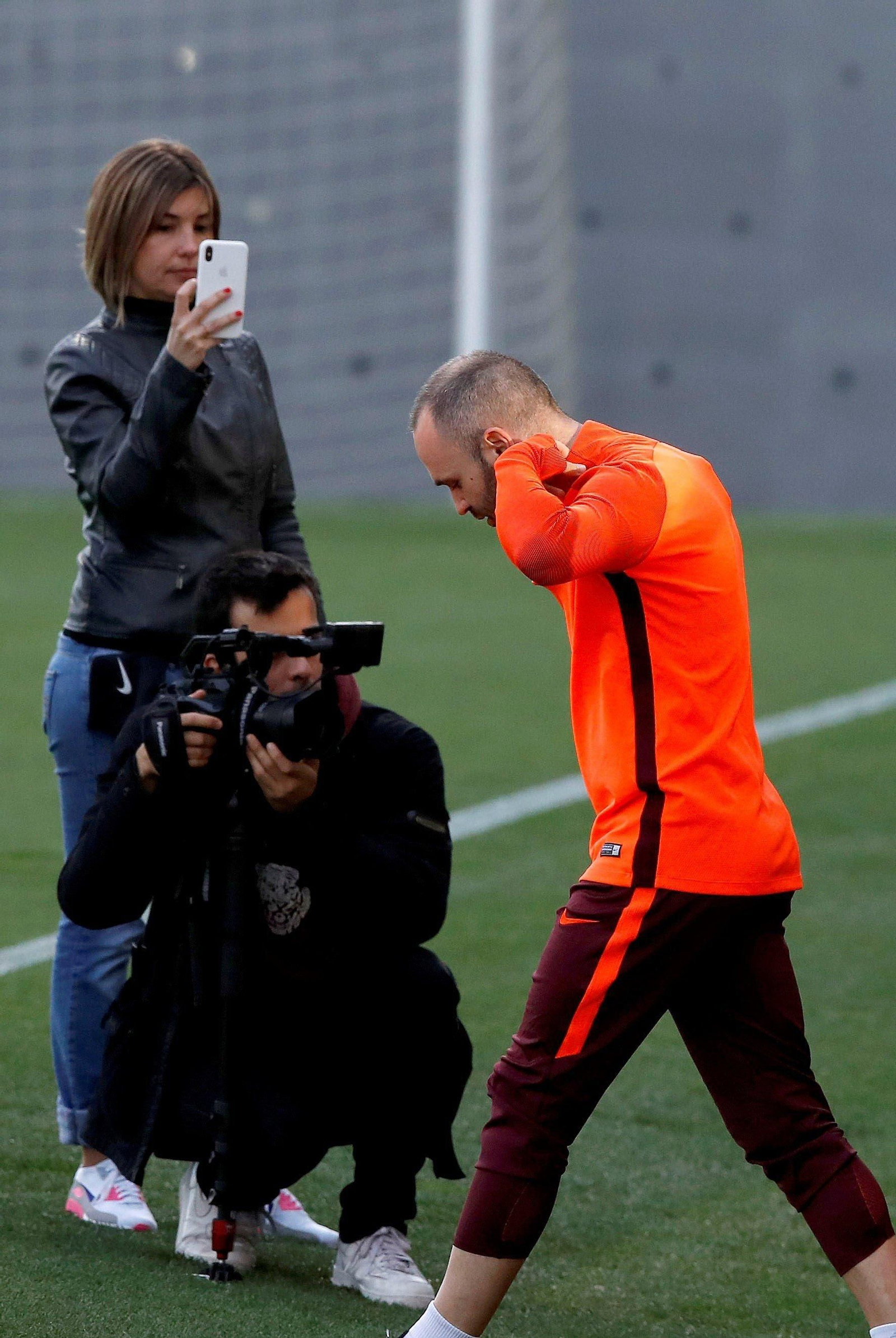 Andrés Iniesta es la gran duda del Barcelona hoy.